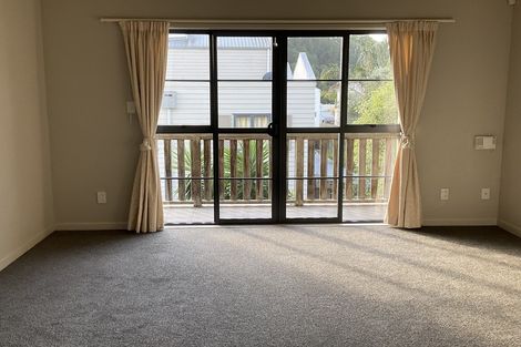 Photo of property in 24/8 Carolina Place, Albany, Auckland, 0632