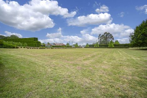 Photo of property in 72 Main Rd Clive, Clive, 4102