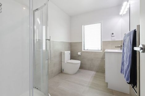 Photo of property in 28 Tawhiti Road, Pukekohe, 2120