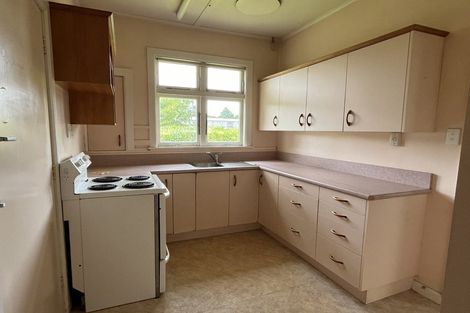 Photo of property in 9 Graham Place, West End, Palmerston North, 4410