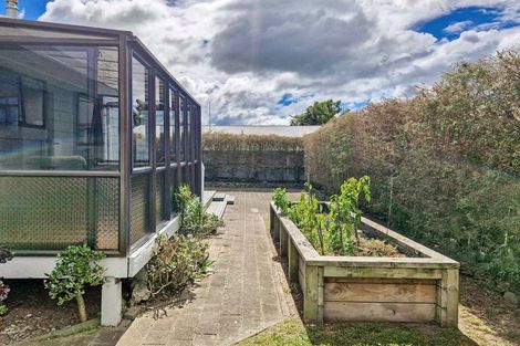 Photo of property in 2 Bayview Street, Te Puke, 3119