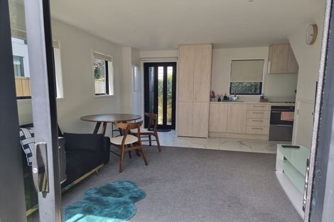 Photo of property in 3/97 Whites Line East, Waiwhetu, Lower Hutt, 5010