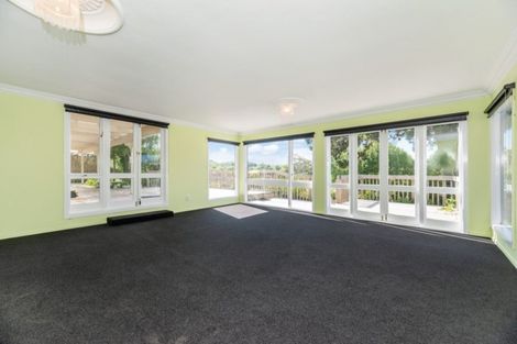 Photo of property in 212 Pine Valley Road, Dairy Flat, Silverdale, 0992