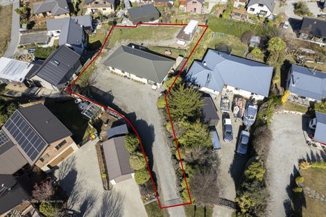 Photo of property in 8 Mary Lane, Lake Hawea, Wanaka, 9382