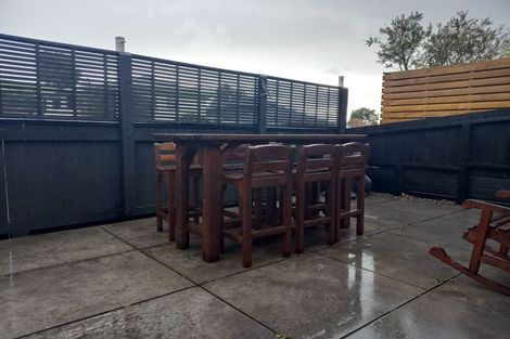 Photo of property in 82 Oranga Street, Westown, New Plymouth, 4310