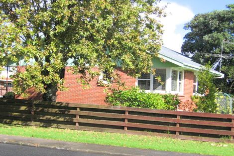 Photo of property in 97 Clovelly Road, Bucklands Beach, Auckland, 2012