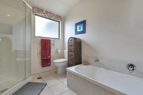 Photo of property in 4/39 Church Street, Northcote Point, Auckland, 0627