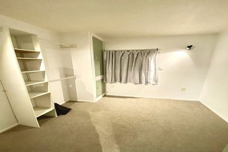 Photo of property in 11/52 Russell Terrace, Berhampore, Wellington, 6023