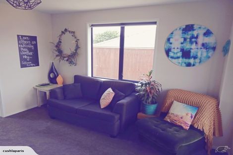 Photo of property in 6 Huetu Place, Bell Block, New Plymouth, 4312