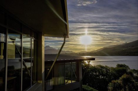 Photo of property in 37 Arrowtown-lake Hayes Road, Lake Hayes, Queenstown, 9371