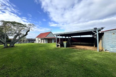 Photo of property in 32 Henwood Road, Taupaki, Henderson, 0782