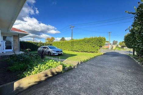 Photo of property in 8 Kerry Place, Papakura, 2110