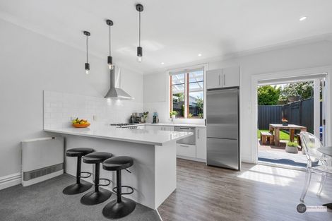 Photo of property in 19 Beach Street, Petone, Lower Hutt, 5012