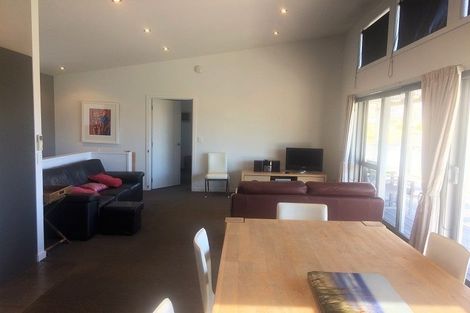 Photo of property in 11 Bob Lee Place, Wanaka, 9305