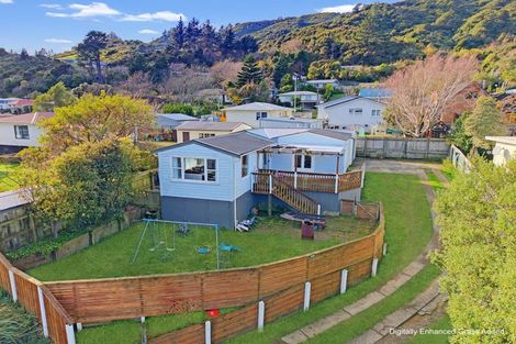 Photo of property in 42 Parenga Street, Wainuiomata, Lower Hutt, 5014