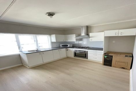 Photo of property in 86 Nikau Street, New Lynn, Auckland, 0600