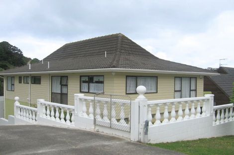 Photo of property in 7 Twomey Grove, Houghton Bay, Wellington, 6023