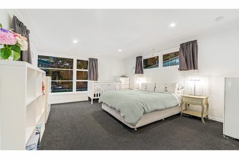 Photo of property in 105 Wood Bay Road, Titirangi, Auckland, 0604