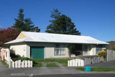 Photo of property in 18 Rakaia Grove, Wainuiomata, Lower Hutt, 5014