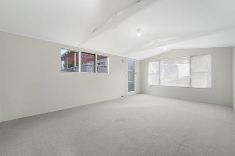 Photo of property in 1/30 Kereru Street, Henderson, Auckland, 0612