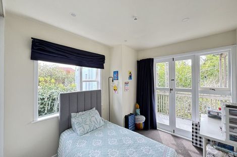 Photo of property in 30 Noall Street, Te Atatu Peninsula, Auckland, 0610