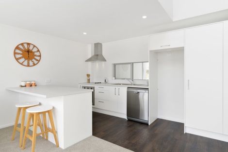 Photo of property in 31 Reynolds Place, Papamoa Beach, Papamoa, 3118