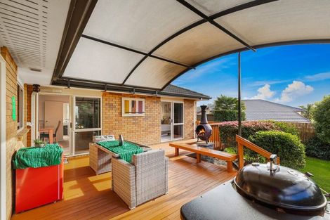 Photo of property in 8 Toledo Avenue, Henderson, Auckland, 0612