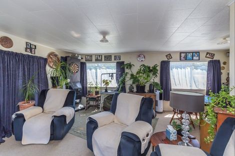 Photo of property in 97 Koputara Road, Himatangi Beach, Foxton, 4891