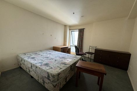 Photo of property in Courtenay Apartments, 411/120 Courtenay Place, Te Aro, Wellington, 6011