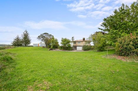 Photo of property in 342 Inland North Road, Tikorangi, Waitara, 4383
