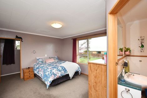 Photo of property in 23 Bainfield Road, Waikiwi, Invercargill, 9810