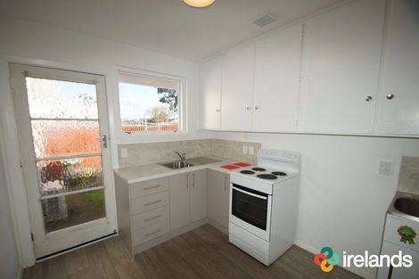 Photo of property in 2/124 Aldwins Road, Phillipstown, Christchurch, 8062