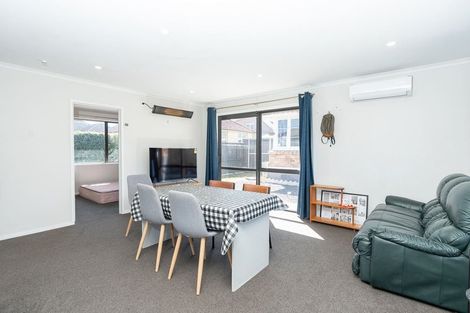 Photo of property in 9 Odette Street, Bader, Hamilton, 3206