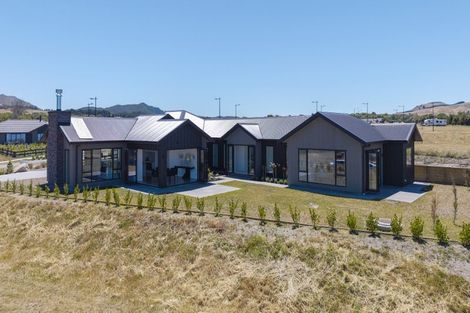 Photo of property in 47 Seven Oaks Drive, Kinloch, Taupo, 3377