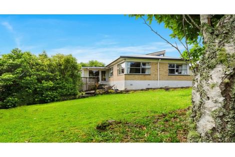 Photo of property in 130 Verran Road, Birkdale, Auckland, 0626