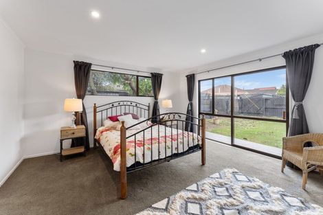 Photo of property in 20 Cherrywood Place, Redwood, Christchurch, 8051