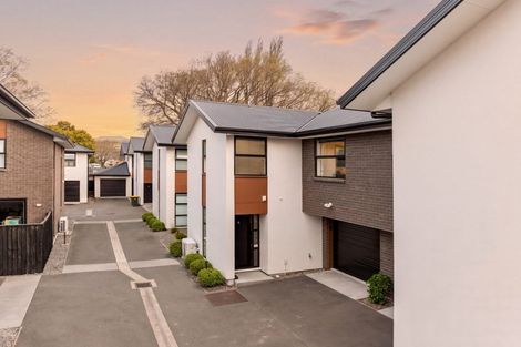 Photo of property in 4 Shingle Lane, Sydenham, Christchurch, 8023