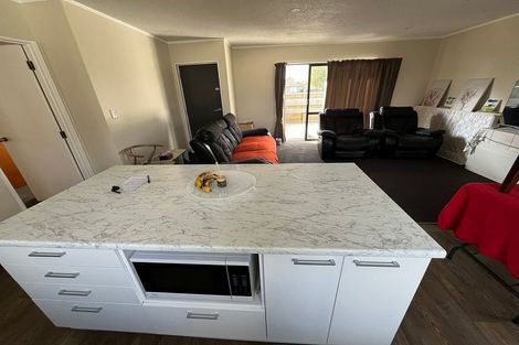 Photo of property in 60 Pohutukawa Drive, Owhata, Rotorua, 3010