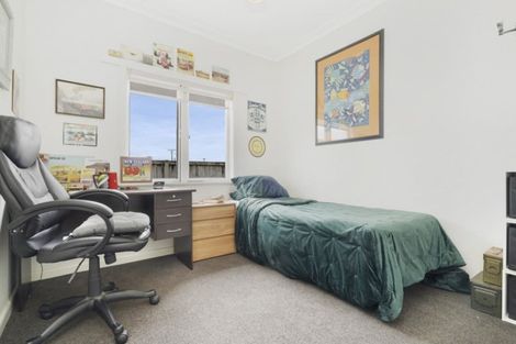 Photo of property in 35 Primrose Street, Frankton, Hamilton, 3204