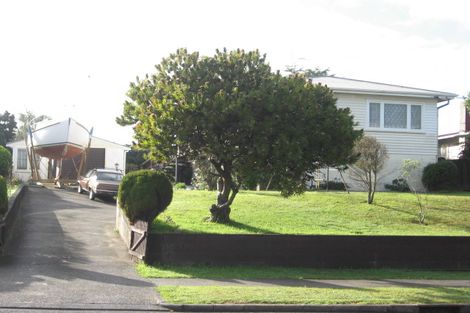 Photo of property in 15 Puriri Road, Manurewa, Auckland, 2102