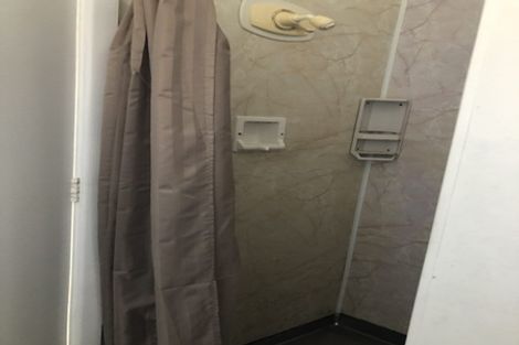 Photo of property in 2/3 Juniper Place, Burnside, Christchurch, 8053