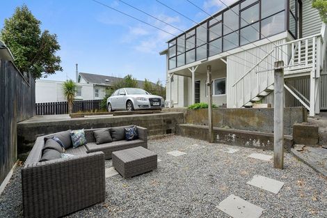 Photo of property in 4 Mills Road, Brooklyn, Wellington, 6021