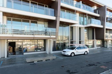 Photo of property in 18 Clyde Street, Island Bay, Wellington, 6023