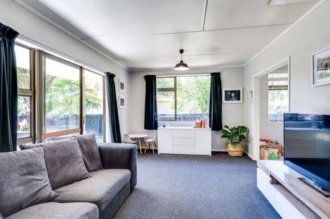 Photo of property in 35 Shaw Road, Eskdale, Napier, 4182