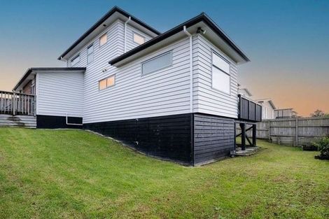 Photo of property in 34 Kokako Rise, Papakura, 2110