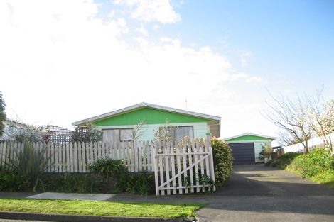 Photo of property in 36 Barton Street, Marton, 4710