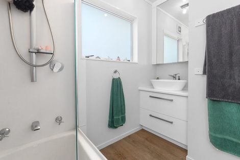 Photo of property in 17b Meander Drive, Welcome Bay, Tauranga, 3112