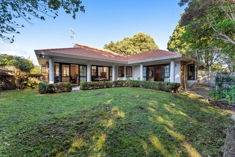 Photo of property in 71 Campbell Avenue, Paraparaumu, 5032