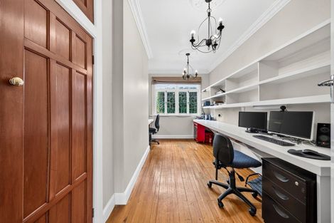 Photo of property in 207 Hurstmere Road, Takapuna, Auckland, 0622