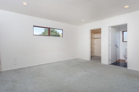 Photo of property in 1 Nash Road, Mount Roskill, Auckland, 1041